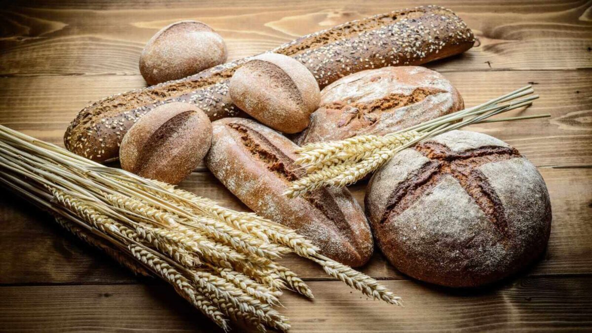 Wheat Facing Early Monday Losses